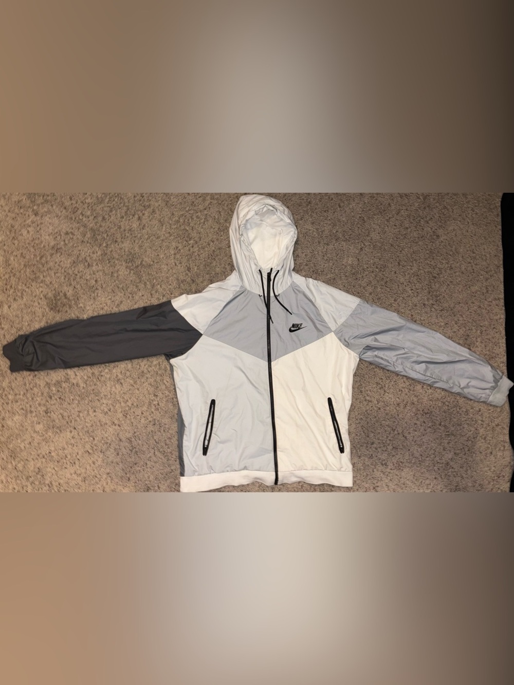 Men's Nike Sportswear Windrunner Colorblock Windbreaker Hoodie (Size XL)
